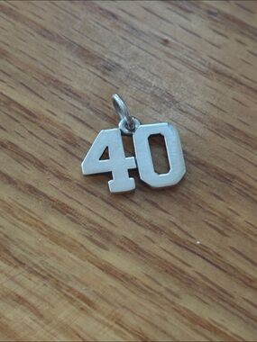 New James Avery Ivy League #40 charm out of production stamp